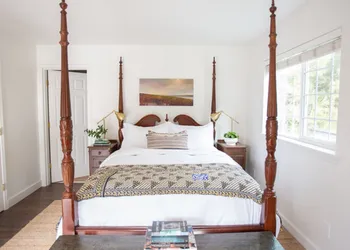 RubyJune Inn hotel thumbnail 8