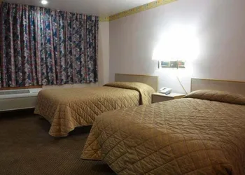 The Flamingo Motel hotel thumbnail 2