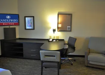 Candlewood Suites Bay City by IHG hotel thumbnail 5