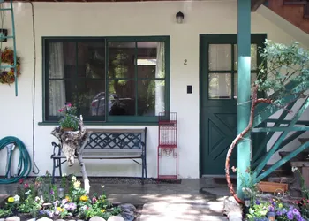 Kern Riverfront Lodge hotel thumbnail 4