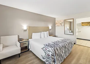 Red Roof Inn Tucson – Vail hotel thumbnail 6