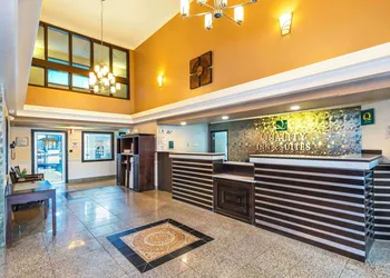 Quality Inn and Suites hotel thumbnail 3