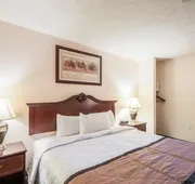 Rodeway Inn & Suites Charles Town hotel detail image 7