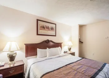 Rodeway Inn & Suites Charles Town hotel thumbnail 7