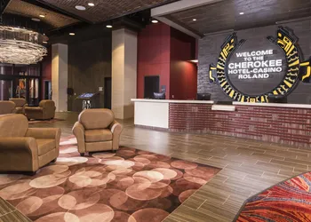 Cherokee Casino & Hotel Roland hotel thumbnail 2