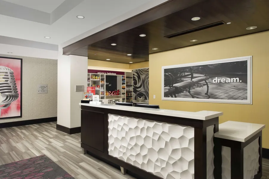 Hampton Inn by Hilton Hattiesburg hotel detail image 2