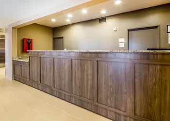 Suburban Studios Midland I-20 hotel thumbnail 3