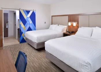 Holiday Inn Express & Suites Madison by IHG hotel thumbnail 3