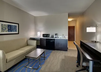 Holiday Inn Express & Suites Lancaster East - Strasburg by IHG hotel thumbnail 5