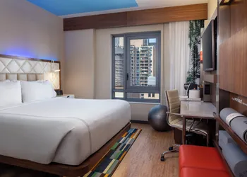 EVEN Hotel New York - Midtown East by IHG hotel thumbnail 5