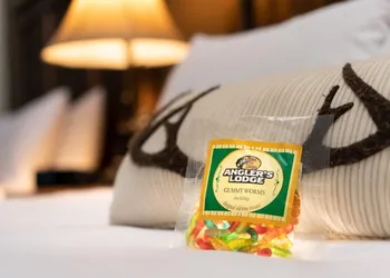 Angler's Lodge Hollister hotel thumbnail 8