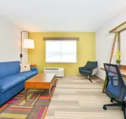 Holiday Inn Express & Suites Salem by IHG hotel detail image 3