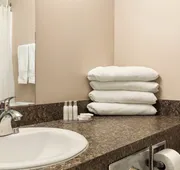 Canada Grey Motor Inn hotel detail image 4