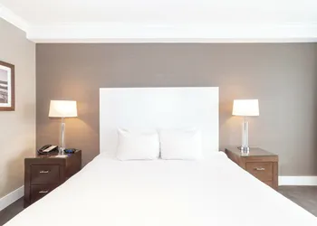 Sandman Hotel Abbotsford Airport hotel thumbnail 5