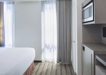 Hyatt House New York/Chelsea hotel thumbnail 7