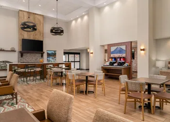 Hampton Inn & Suites Whitefish hotel thumbnail 2