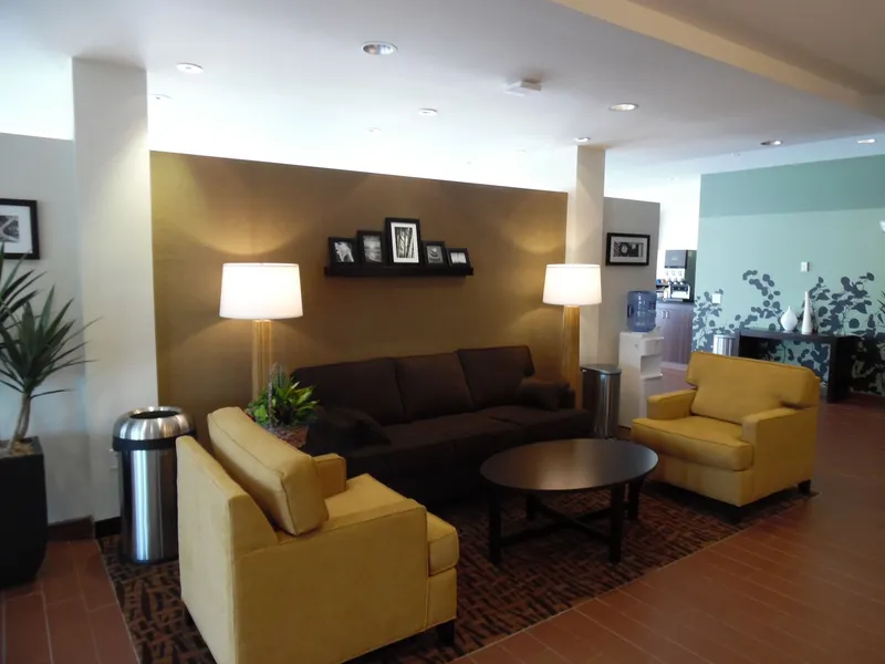 Sleep Inn & Suites Syracuse Airport hotel detail image 2