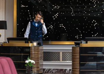 Hotel LeVeque, Autograph Collection hotel thumbnail 2