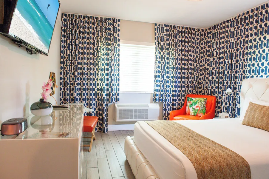 Oceanside Hotel and Suites hotel detail image 6