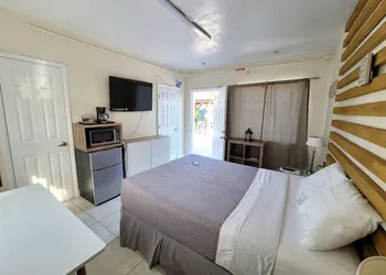 Stay Inn hotel thumbnail 6