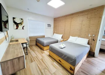 Stay Inn hotel thumbnail 8