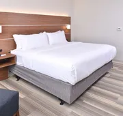 Holiday Inn Express & Suites Omaha Airport by IHG hotel detail image 3