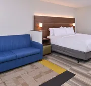 Holiday Inn Express & Suites Omaha Airport by IHG hotel detail image 4