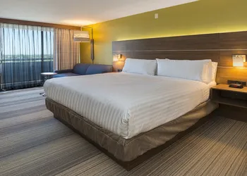 Holiday Inn Express Fullerton - Anaheim by IHG hotel thumbnail 8