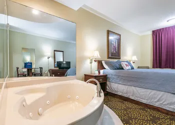 Plantation Oaks Suites & Inn Millington hotel thumbnail 5