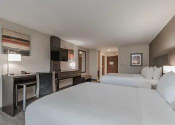 Holiday Inn Mishawaka by IHG hotel thumbnail 7