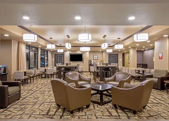 La Quinta Inn & Suites by Wyndham Gillette hotel thumbnail 2