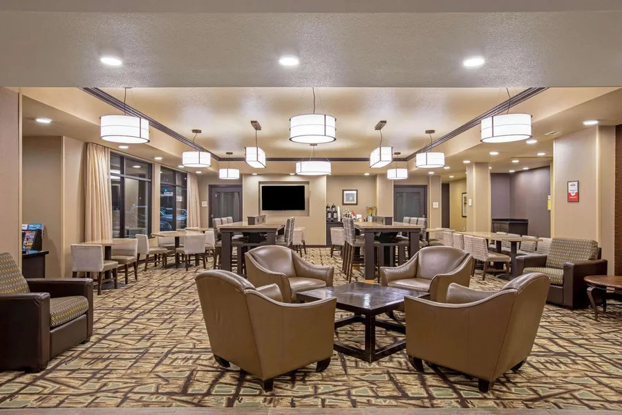 La Quinta Inn & Suites by Wyndham Gillette hotel detail image 2