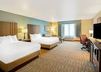 La Quinta Inn & Suites by Wyndham Gillette hotel thumbnail 6