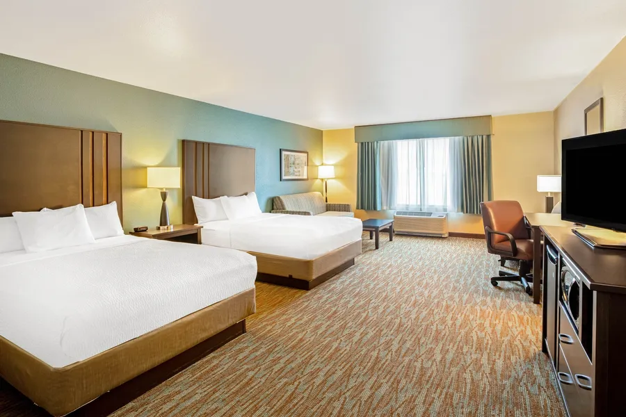La Quinta Inn & Suites by Wyndham Gillette hotel detail image 6