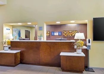 Best Western Plus Thornburg Inn & Suites hotel thumbnail 3