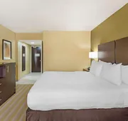 Best Western Plus Thornburg Inn & Suites hotel detail image 4