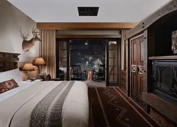 Big Cypress Lodge hotel thumbnail 6