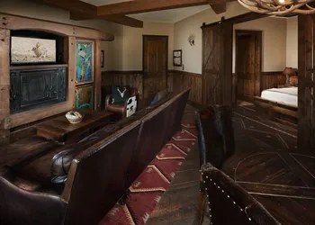 Big Cypress Lodge hotel thumbnail 7