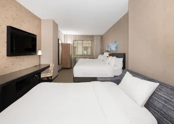 Courtyard by Marriott New York World Trade Center Area hotel thumbnail 6