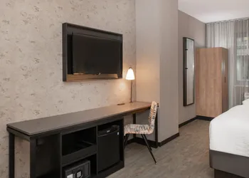 Courtyard by Marriott New York World Trade Center Area hotel thumbnail 7