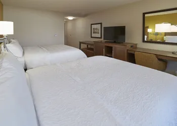 Hampton Inn & Suites Hood River hotel thumbnail 5