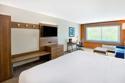 Holiday Inn Express & Suites New Castle by IHG hotel detail image 2