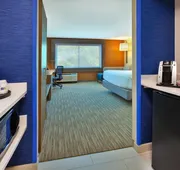 Holiday Inn Express & Suites New Castle by IHG hotel detail image 4
