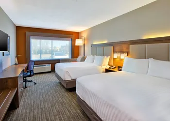 Holiday Inn Express & Suites New Castle by IHG hotel thumbnail 5