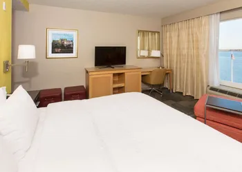 Hampton Inn Palatka hotel thumbnail 4