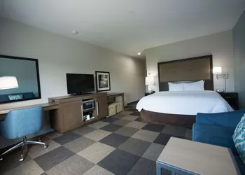 Hampton Inn & Suites Stillwater West hotel thumbnail 8