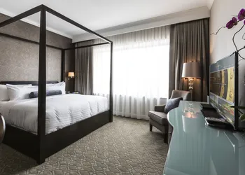 La Banque Hotel hotel thumbnail 5
