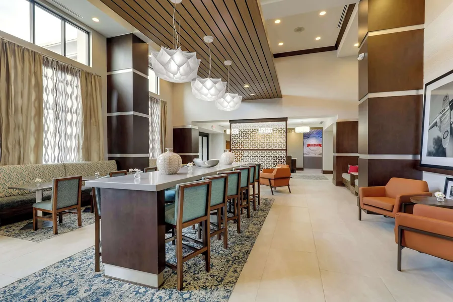 Hampton Inn & Suites Rome hotel detail image 2