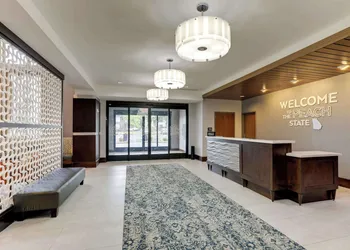 Hampton Inn & Suites Rome hotel thumbnail 3