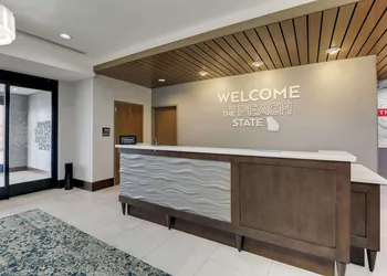 Hampton Inn & Suites Rome hotel thumbnail 5